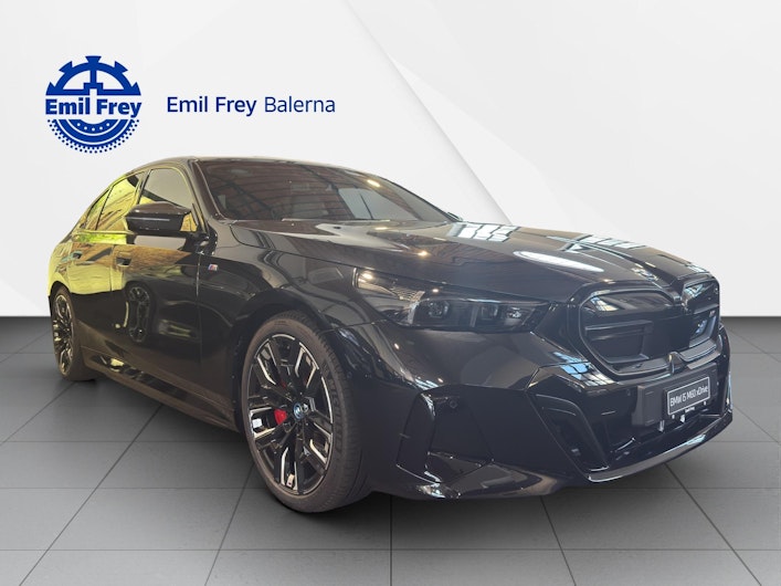 Vehicle image BMW i5