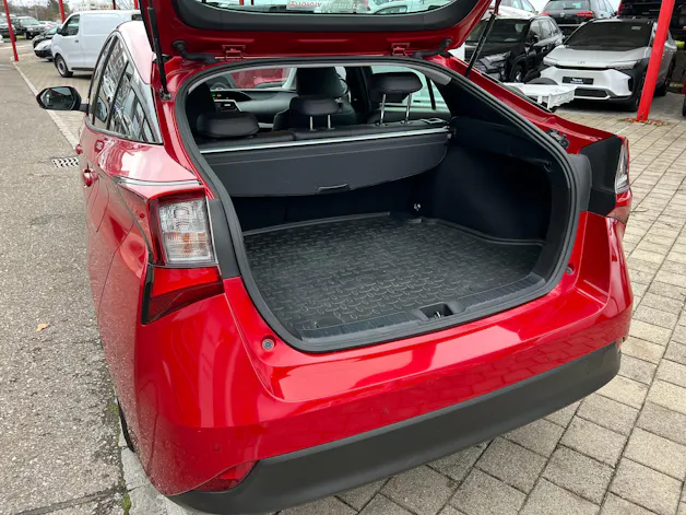 Toyota Prius 1.8 VVTi HSD Premium AWD-i