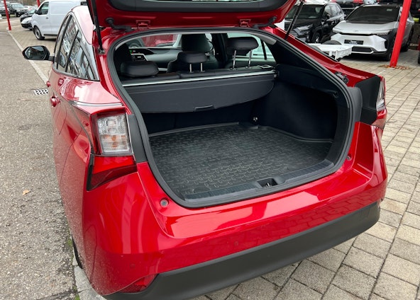 Vehicle image 6 Vehicle image 6