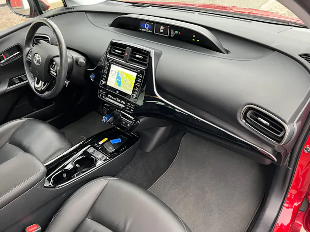 Toyota Prius 1.8 VVTi HSD Premium  AWD-i