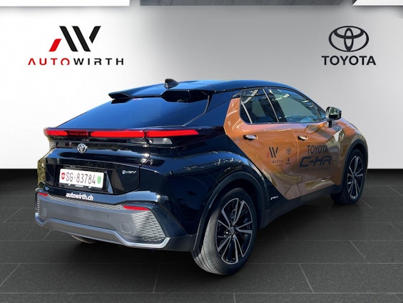 Vehicle image 4 Vehicle image 4