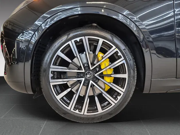 Maserati Grecale 2.0 Hybrid Modena