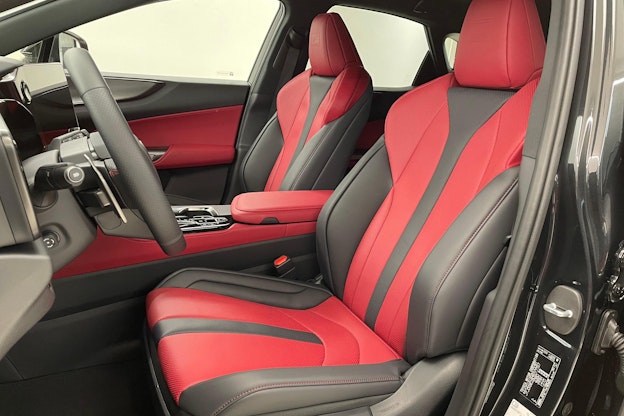 Vehicle image 8 Vehicle image 8