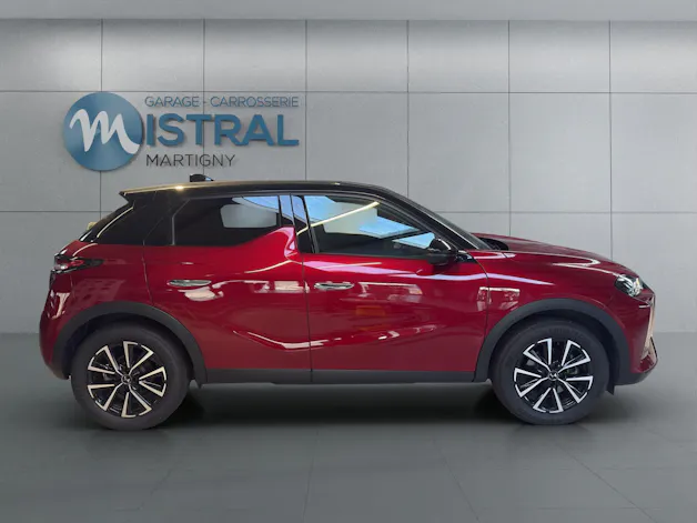DS Automobiles 3 E-Tense Ligne Noire
