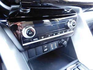 Mitsubishi Eclipse Cross 2.4 PHEV Inform 4x4