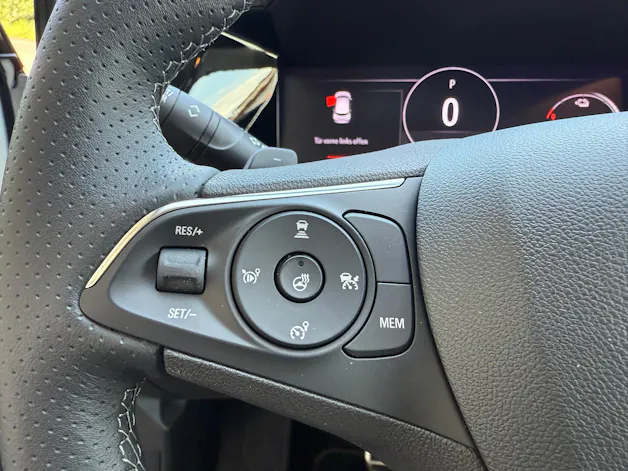 Opel Grandland 1.6 T PHEV GSE