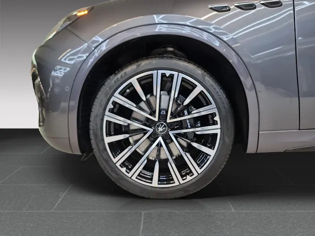 Maserati Grecale 2.0 Hybrid Modena
