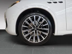 Maserati Grecale 2.0 Hybrid Modena