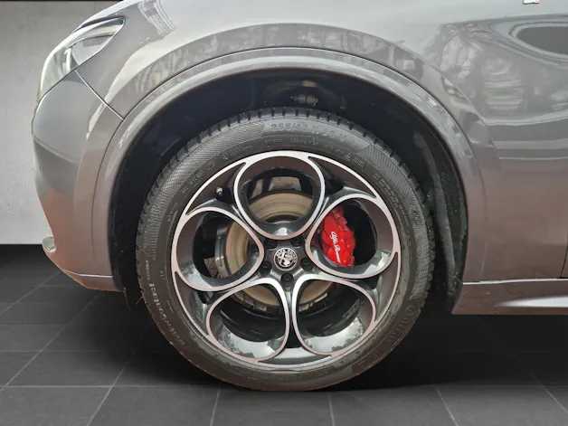 Alfa Romeo Stelvio 2.0 Q4 280 Ti 20