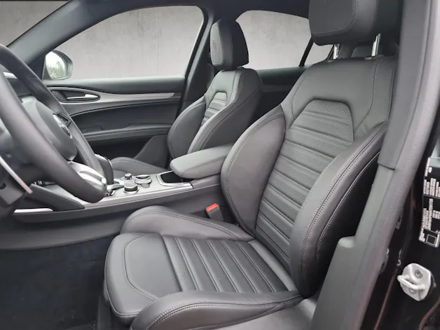 Alfa Romeo Stelvio 2.0 Q4 Sprint Veloce