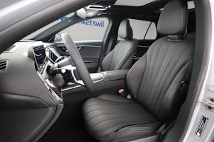Vehicle image MERCEDES-BENZ E 220 d AMG Line 4Matic T-Modell