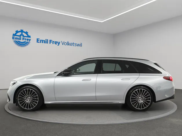 Mercedes-Benz E 220 d AMG Line 4Matic T-Modell