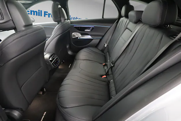 Mercedes-Benz E 220 d AMG Line 4Matic T-Modell