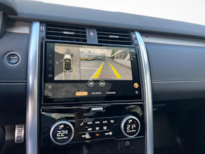 https://vehicle.imgix.net/3265105/4beb1a9e-ae5a-4040-a2f8-9542ce7b9514.jpg