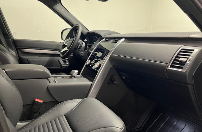 Vehicle image 4 Vehicle image 4