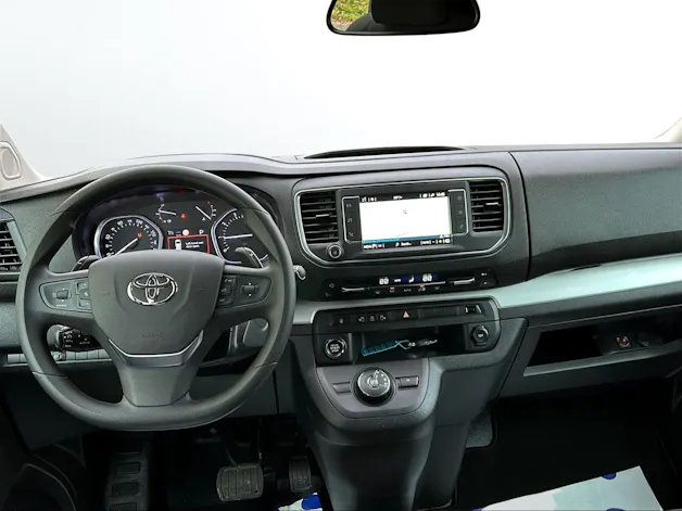 Toyota PROACE Verso L1 2.0 D Shuttle