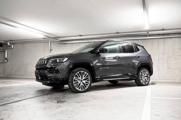 JEEP Compass 1.3 Summit 4xe 1