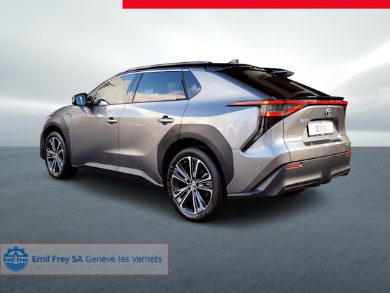 Vehicle image 6 Vehicle image 6