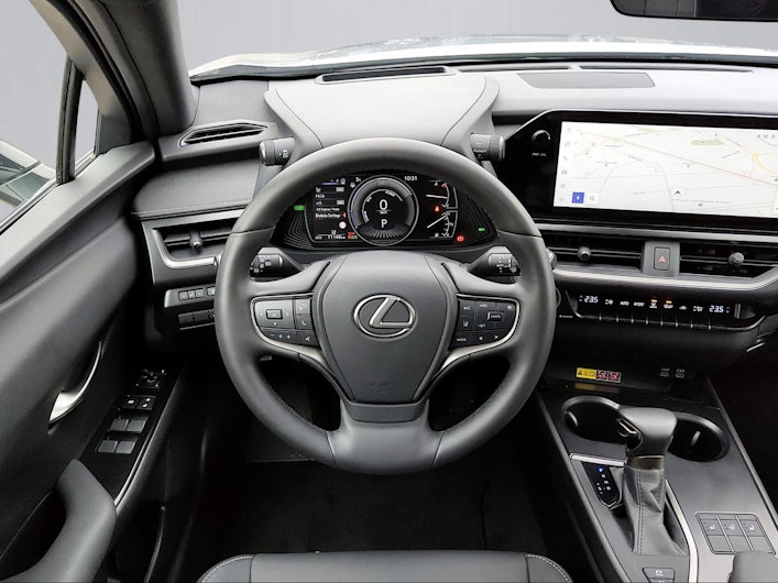 Vehicle image LEXUS UX