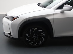 Vehicle image LEXUS UX0