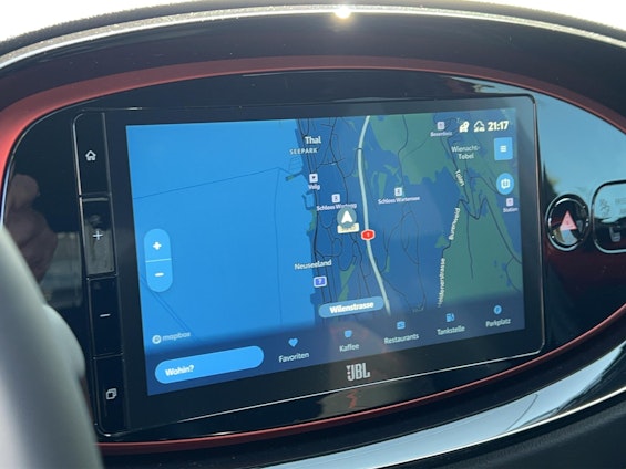 Vehicle image 19 Vehicle image 19