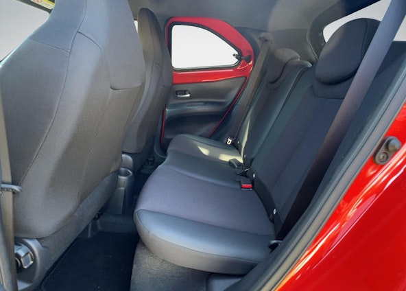 Vehicle image 13 Vehicle image 13