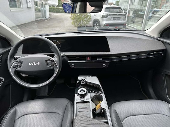 Vehicle image 7 Vehicle image 7