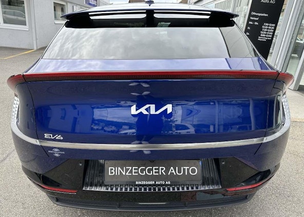 Vehicle image 4 Vehicle image 4