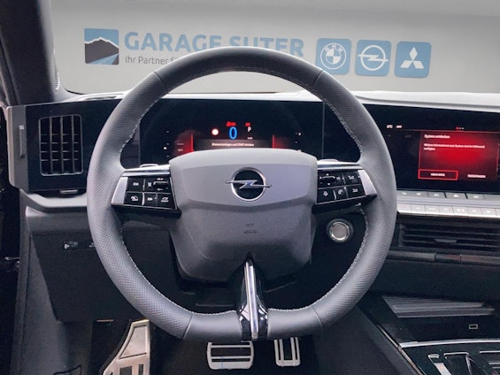 Vehicle image 23 Vehicle image 23