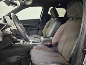 Vehicle image DS AUTOMOBILES 3 Crossback E-Tense So Chic