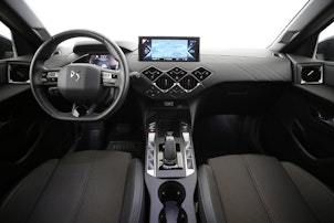 Vehicle image DS AUTOMOBILES 3 Crossback E-Tense So Chic