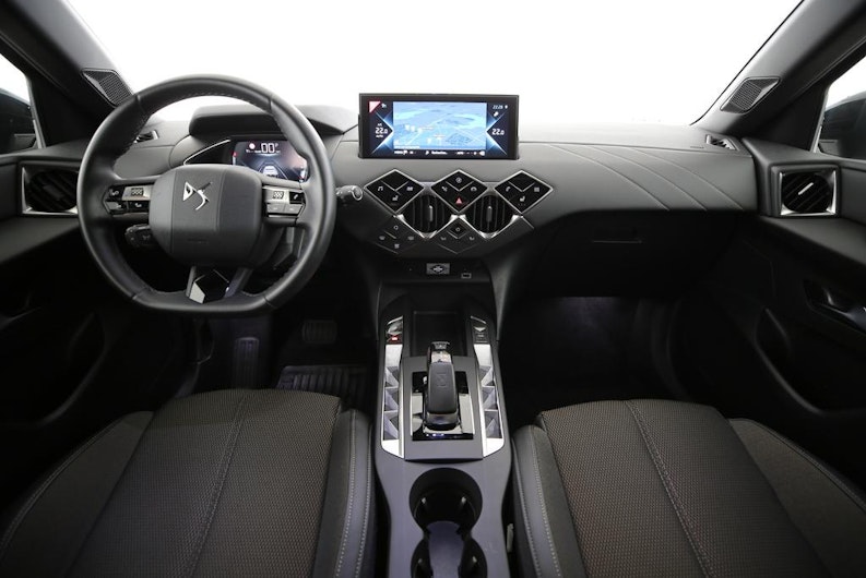 Vehicle image DS AUTOMOBILES DS3