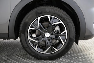 Vehicle image DS AUTOMOBILES 3 Crossback E-Tense So Chic