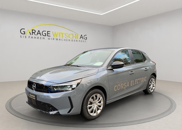 First vehicle image First vehicle image