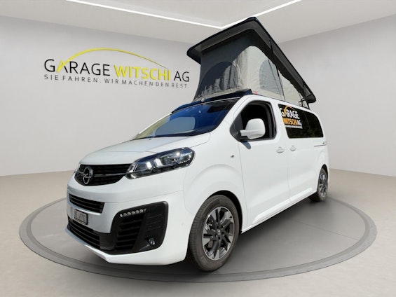 First vehicle image