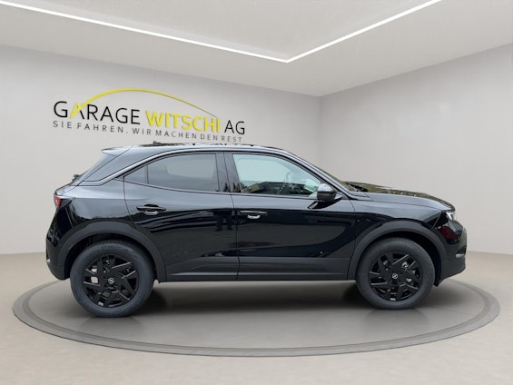 Vehicle image 3 Vehicle image 3