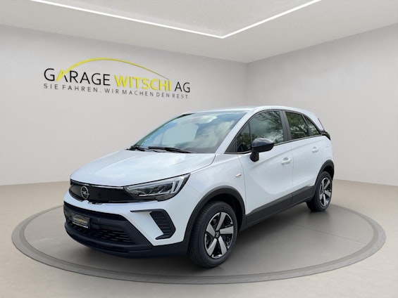 First vehicle image