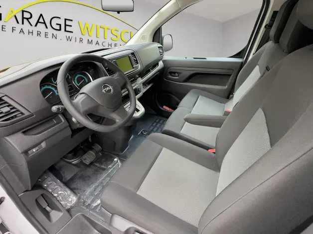 Opel Vivaro-e Cargo 2.7t M 50 kWh