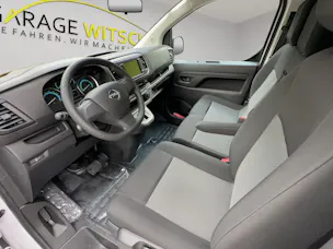 Opel Vivaro-e Cargo 2.7t M 50 kWh