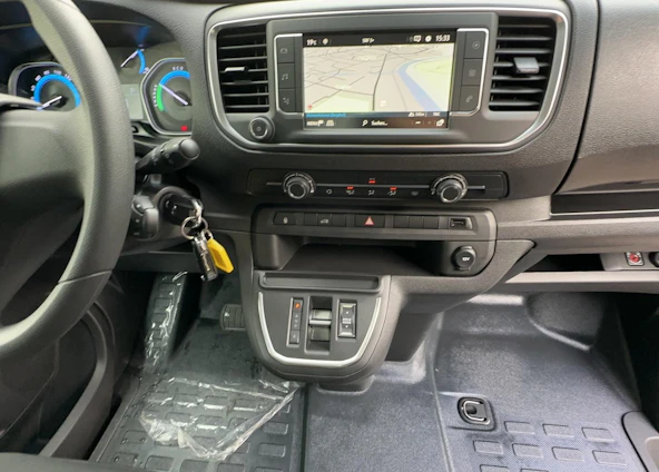 image du véhicule 13 image du véhicule 13