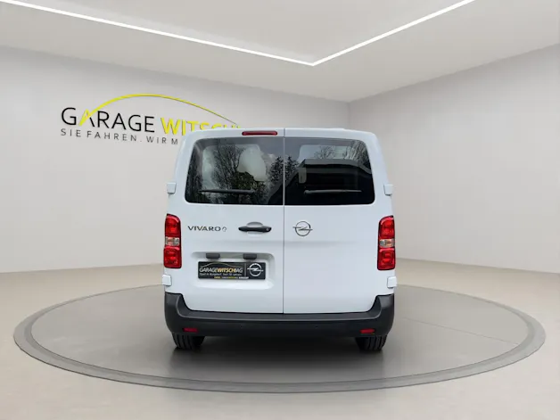 Opel Vivaro-e Cargo 2.7t M 50 kWh