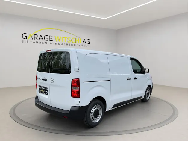 Opel Vivaro-e Cargo 2.7t M 50 kWh