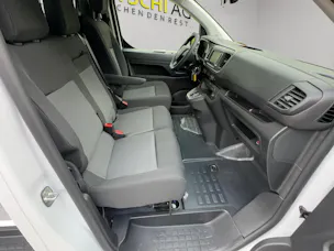 Opel Vivaro-e Cargo 2.7t M 50 kWh