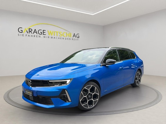 First vehicle image First vehicle image