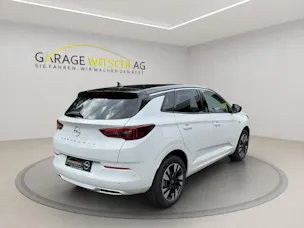 Opel Grandland 1.2 Turbo Elegance