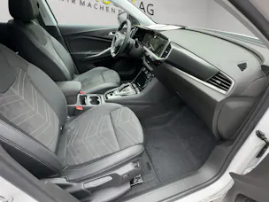 Opel Grandland 1.2 Turbo Elegance