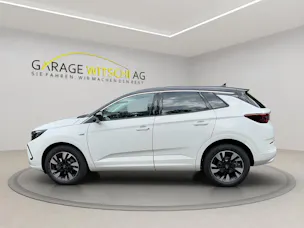 Opel Grandland 1.2 Turbo Elegance