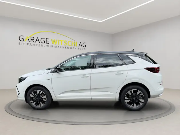 Opel Grandland 1.2 Turbo Elegance
