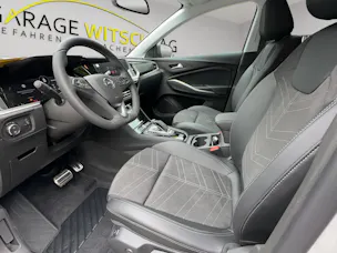 Opel Grandland 1.2 Turbo Elegance