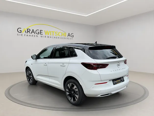 Opel Grandland 1.2 Turbo Elegance